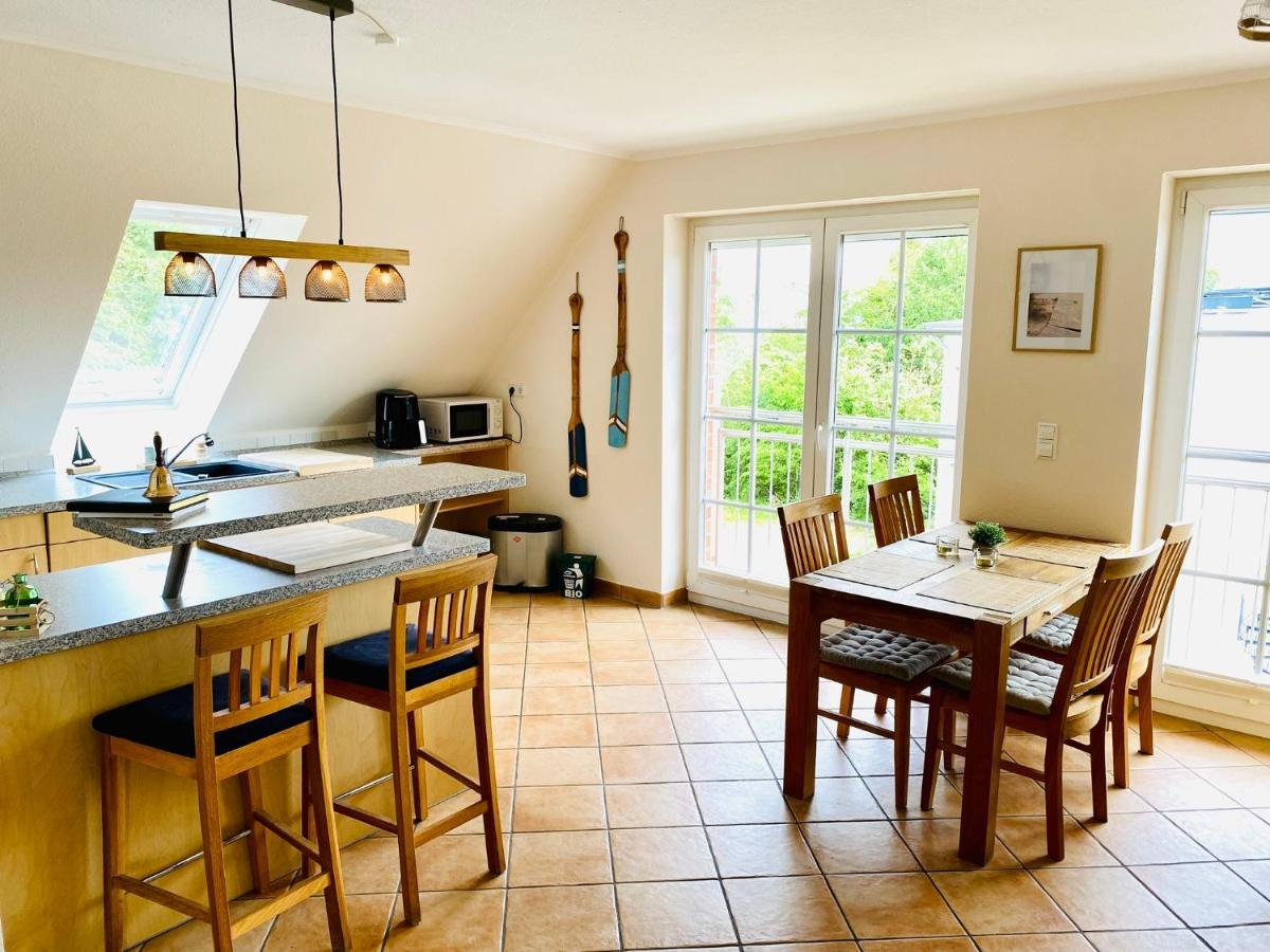Ferienhaus Kück-Familien-strandnah-Terrasse-Hunde-Sport- und Schwimmbadnähe Sierksdorf Exterior foto